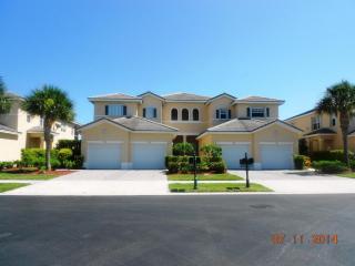 307 Compass Dr, Fort Pierce FL  34949-9142 exterior