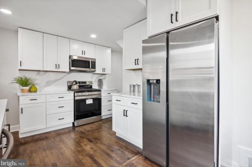 4963 12 St, Washington DC 20003-1414 exterior