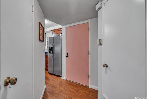 8136 Camelback Pl, Concord CA 94523-1225 exterior