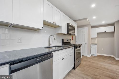 2771 Constitution Rd, Camden NJ  08104-2913 exterior