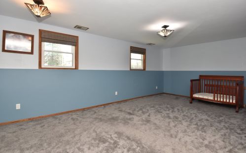 4631 68, Milwaukee WI 53220-3917 exterior