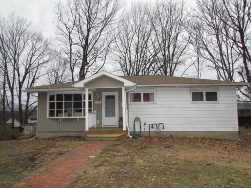 116 Monterey Rd, Scranton, PA 18505-3621