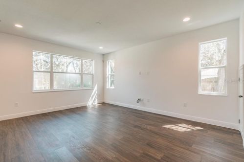 2113 Carmen St, Tampa FL 33606-1202 exterior