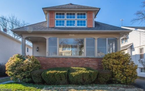 56 9th Ave, Paterson, NJ 07506-1750