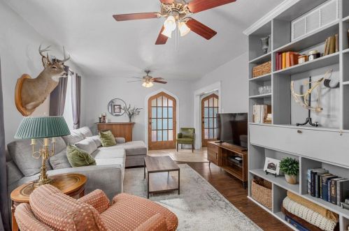 1912 Mccausland Ave, Saint Louis MO 63117-1906 exterior