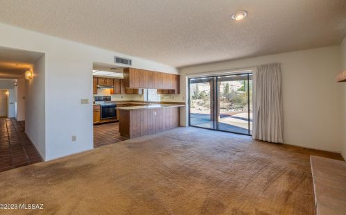 4330 Paseo De Los Rancheros, Tucson AZ 85745-9732 exterior