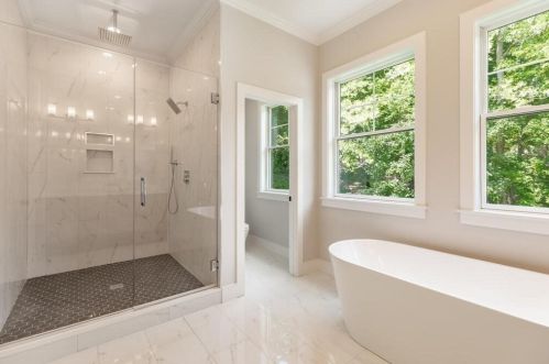 19 Thurston Rd, Newton MA 02464-1244 exterior