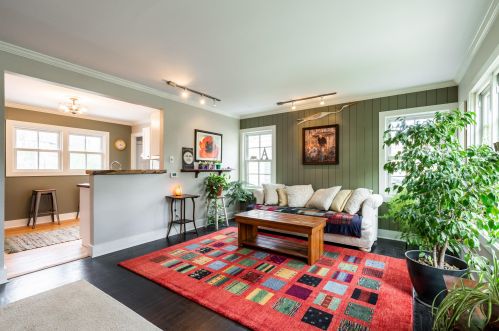 7728 Wright St, Milwaukee, WI 53213-1141