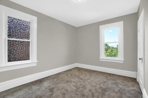 224 Mathilda St, Pittsburgh PA 15224-0021 exterior