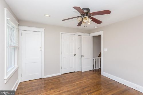 54 Elmwood Ave, Manor PA 19036-2321 exterior