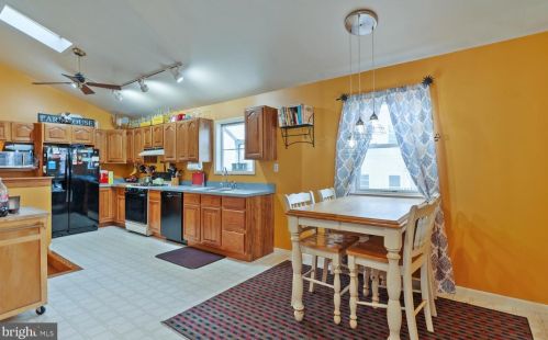 64 Route 156, Trenton NJ  08620-2708 exterior