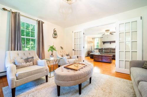 30 Frst Hl Dr, Taunton MA 02780-5146 exterior