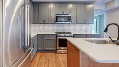 2501 Arc St, Saint Paul MN 55109-1918 exterior