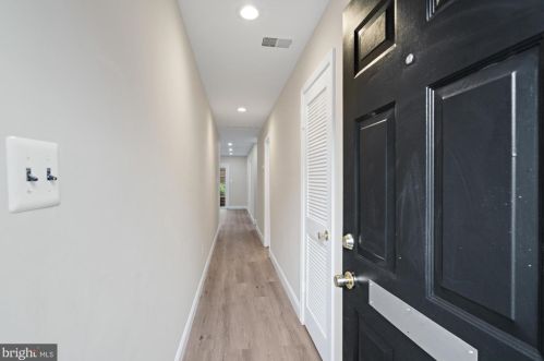 1634 Monroe St, Washington DC 20010-1803 exterior