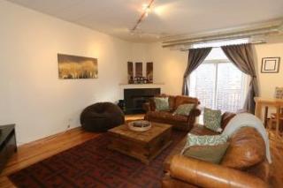 2300 Elston Ave, Chicago IL  60614-2908 exterior