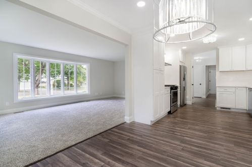 1266 Fellows St, Saint Charles IL  60174-3701 exterior