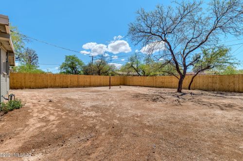 5834 Beverly St, Tucson AZ  85711-5142 exterior