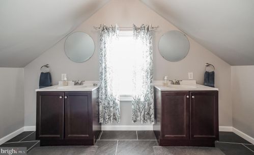 3501 Victor Ave, Chester PA 19015-2642 exterior