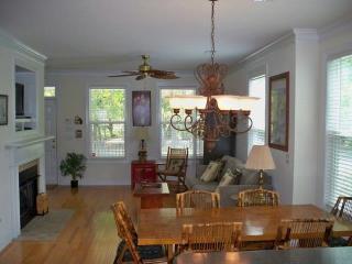 1178 Barfield St, Charleston SC  29492-7954 exterior