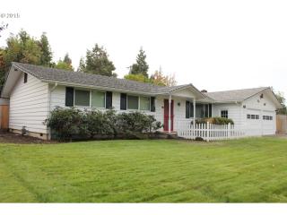 3311 Ginkgo Way, Eugene, OR 97404-5939