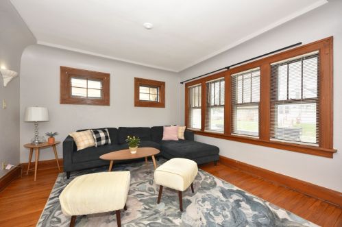 2214 59, Milwaukee WI 53219-2104 exterior