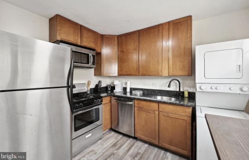 3500 New Hampshire Ave, Washington DC  20010-1512 exterior