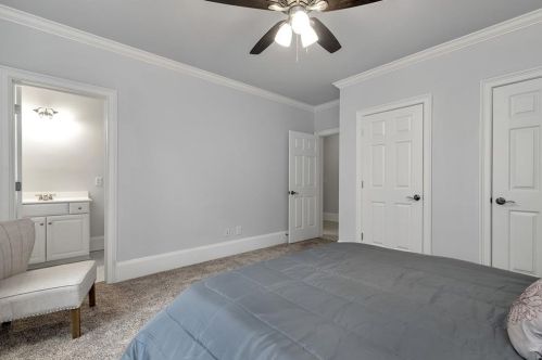 2132 Innsfail Dr, Lithonia GA  30078-2059 exterior