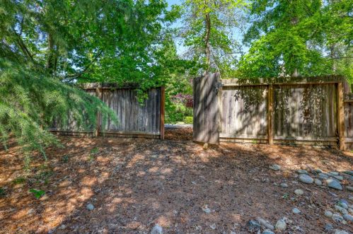 127 Conductor Way, Folsom CA 95630-8022 exterior