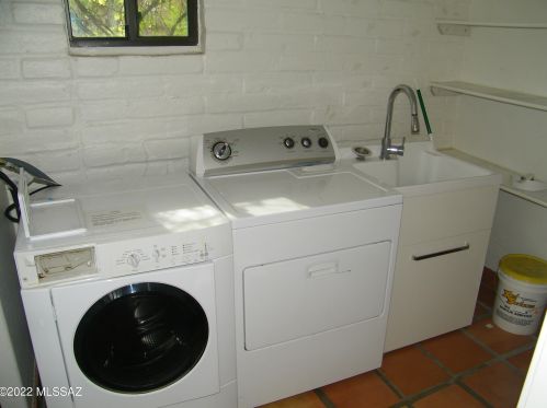 322 Calle Concordia, Tucson AZ 85704-8507 exterior