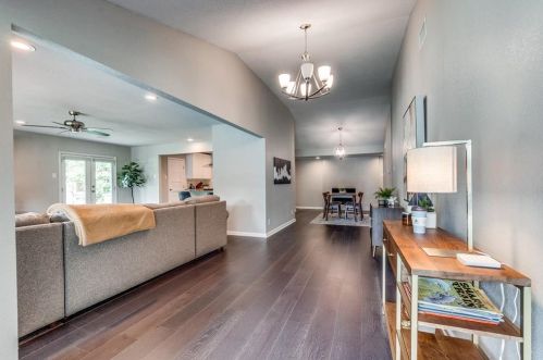 11221 Dalron Dr, Dallas TX  75218-1317 exterior