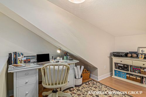 3147 Scenic Dr, Meskegon MI  49445-9609 exterior