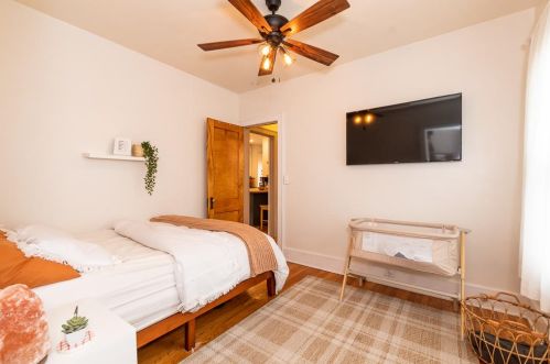 1513 Main St, Kalamazoo MI 49006-3104 exterior