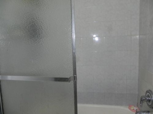 1847 Holland Ave, Bronx NY 10467-8304 exterior