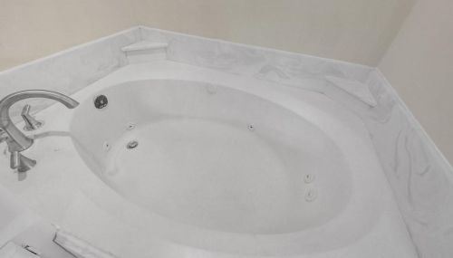 13501 Northshore Dr, Montgomery TX 77356-5371 exterior