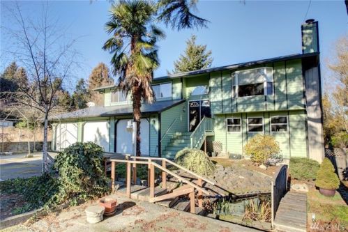 16306 48th Pl, Seattle WA  98188-8608 exterior