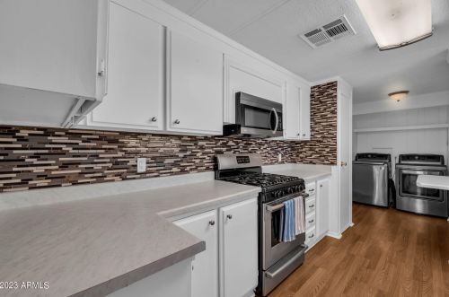 18048 2nd Pl, Phoenix AZ  85022-1511 exterior