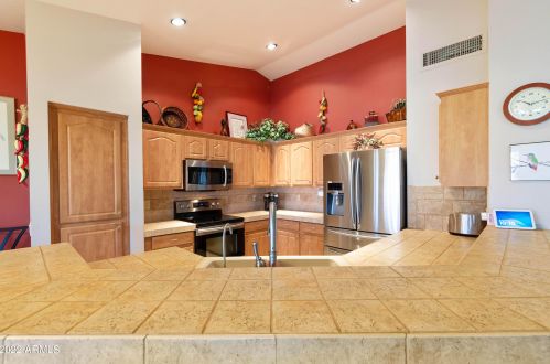 11022 San Tan Blvd, Chandler AZ 85248-7900 exterior