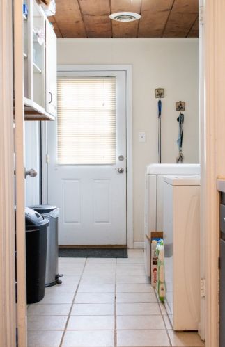 363 Huntley Rd, Bull Valley IL 60014-5362 exterior