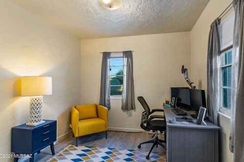 1126 Glenn St, Tucson AZ  85705-4026 exterior