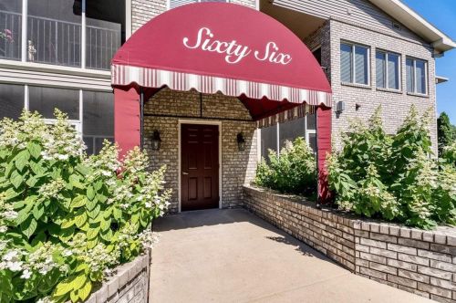 66 Cherokee Cir, Madison WI  53704-7818 exterior