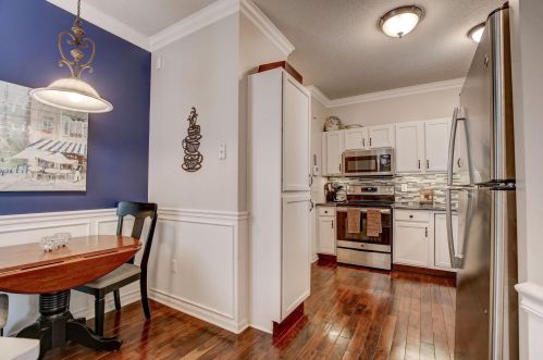 1864 Christensen Ave, Saint Paul MN 55118-2751 exterior