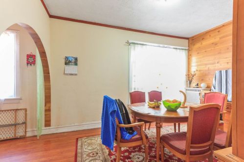 6328 Mozart St, Chicago IL 60659-1521 exterior