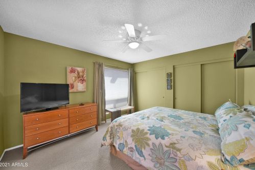 4031 Charter Oak Rd, Phoenix AZ 85032-7470 exterior