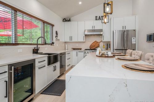 37 Walnut Hill Rd, Ridgefield CT  06877-2906 exterior