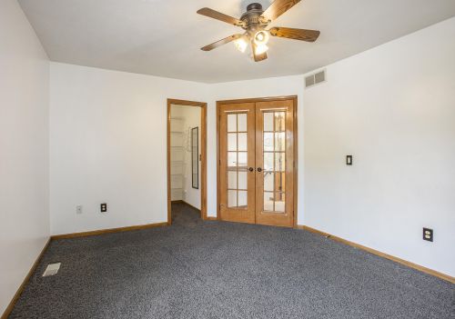 4621 Mdw Lk Dr, Grand Rapids MI 49512-5442 exterior