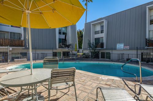 3416 44th St, Phoenix AZ  85018-6050 exterior