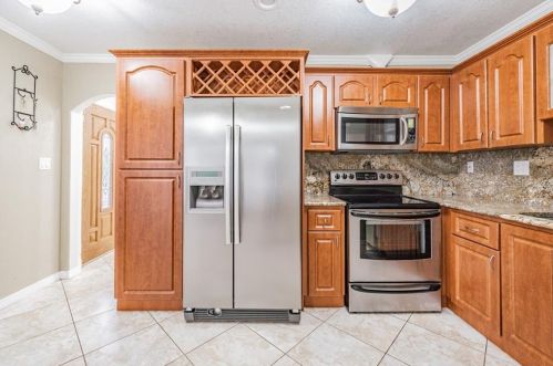 3201 Osborne Ave, Tampa FL 33610-2156 exterior