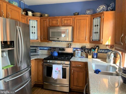 614 Church St, Limerick PA 19468-2123 exterior