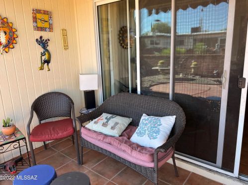 1129 Alpine Cir, Green Valley AZ 85614-1817 exterior