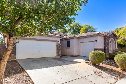 2015 Carson Rd, Phoenix, AZ 85041-6554